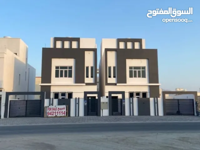 320m2 More than 6 bedrooms Villa for Sale in Muscat Amerat