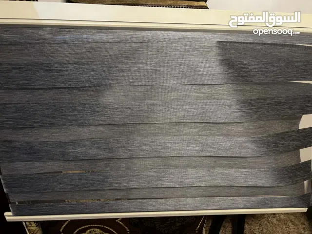 ستارات سيدار استعمال نظيف وفترة بسيطه شبه جدد ستار مطبخ وستار حمام حشا الي يسمع  الرقم للتواصل الجاد