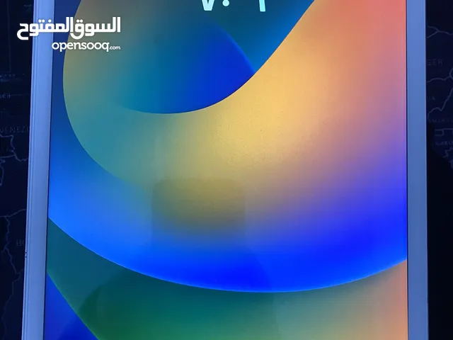 ايباد 7 ، 128 جيبي