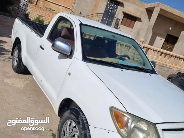 Used Toyota Hilux in Gharyan