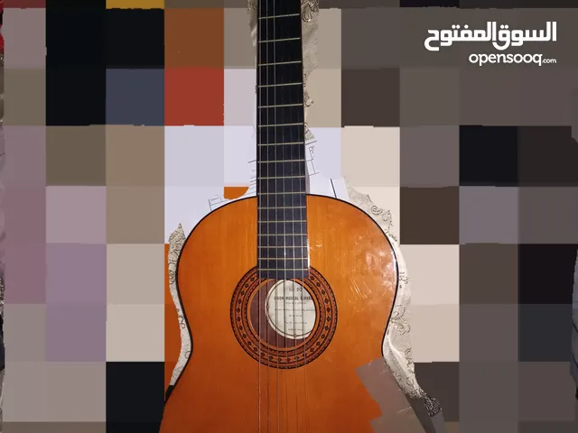 (Classical Guitar).