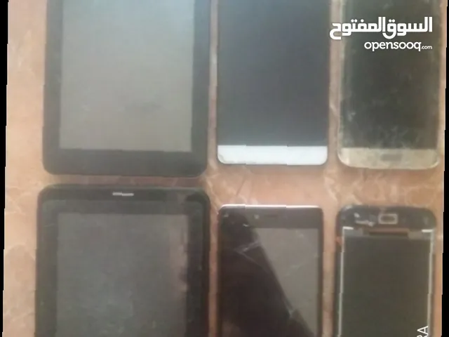 هواتف وايبادات يبو شاشات وبتارية وقاعدة شحن