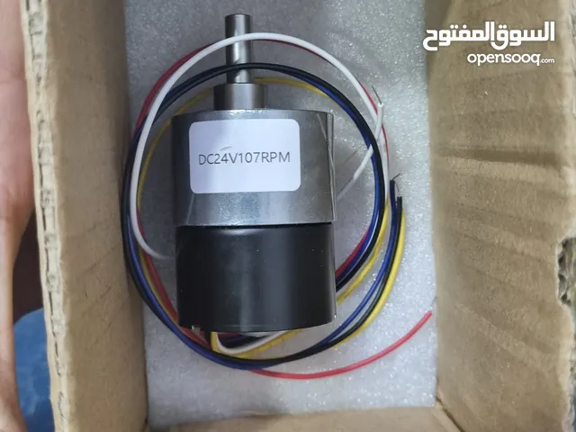 قطع اكترونيا اذ احد يفيده منهن قطعة