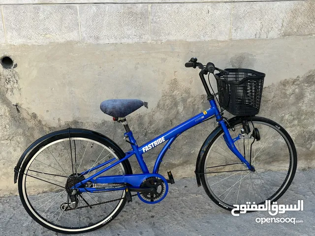 بسكليت/ دراجة هوائية fastride ياباني الاصل لون ازرق مميز بوزن خفيف وجنط رفيع يصلح للعمل او للعب