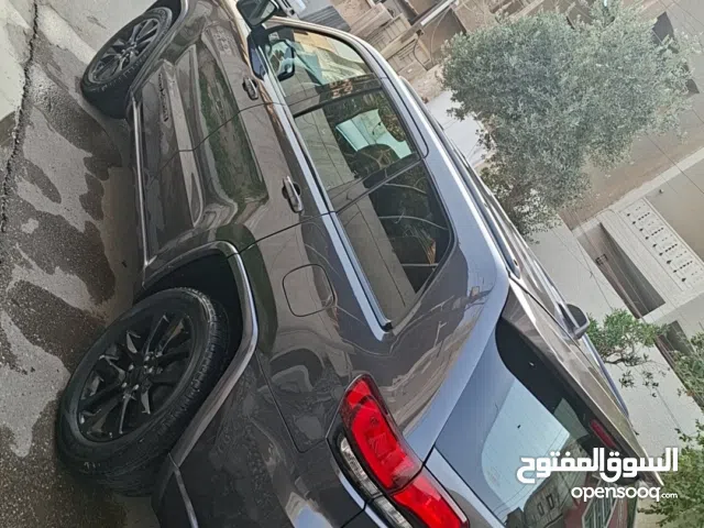 Used Jeep Grand Cherokee in Baghdad