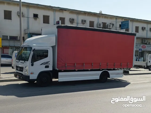 Box Hyundai 2017 in Northern Governorate