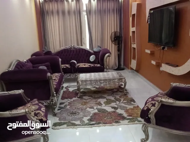 شقه مفروشه للايجار مفروش فرش جديد كمال مكيف في موقع ممتاز في فيصل