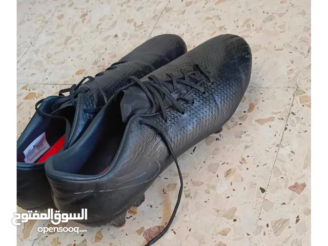 حذاء رجالي اصابع