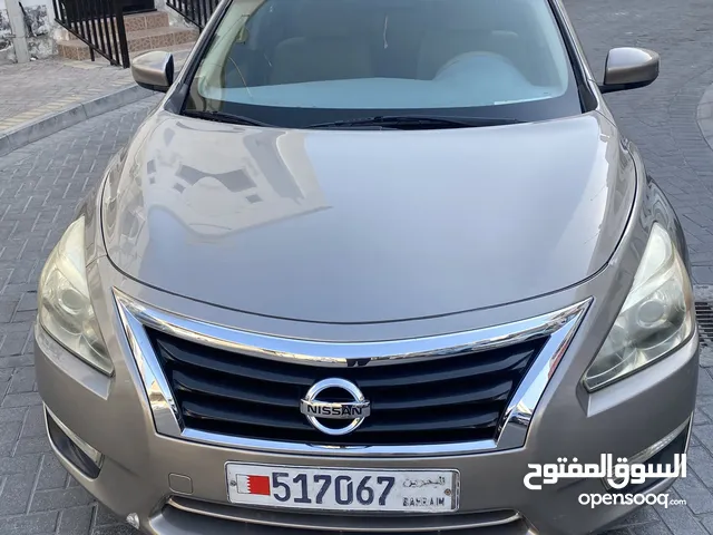 Nissan altima for sale full neat and clean