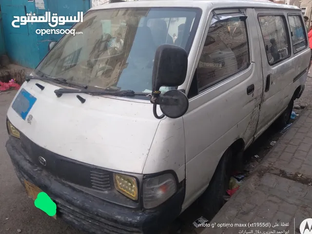 Used Toyota C-HR in Aden