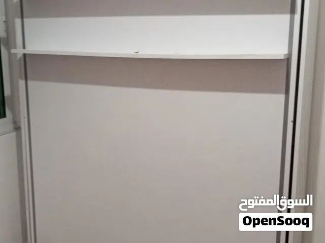 سرير جداري للبيع