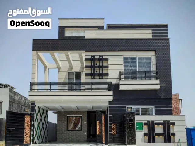217 m2 4 Bedrooms Townhouse for Sale in Basra Other
