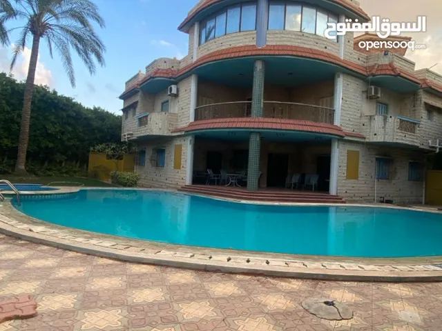 2000 m2 More than 6 bedrooms Villa for Sale in Alexandria Amreya