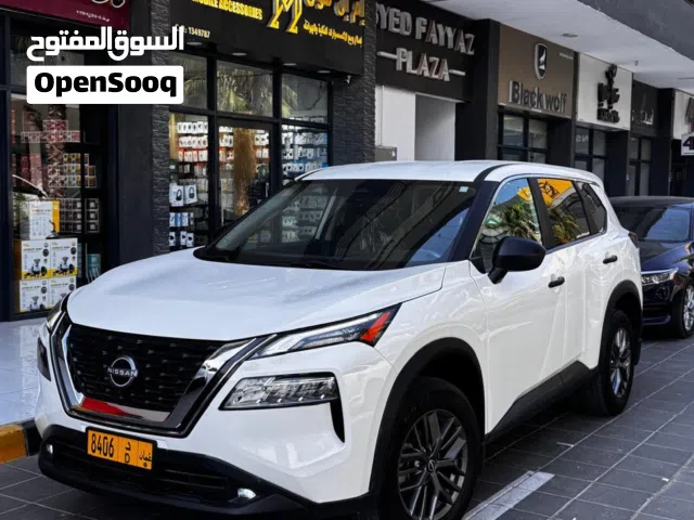 Used Nissan Rogue in Muscat