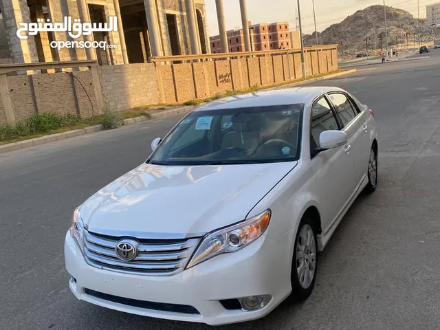 Used Toyota Avalon in Mecca