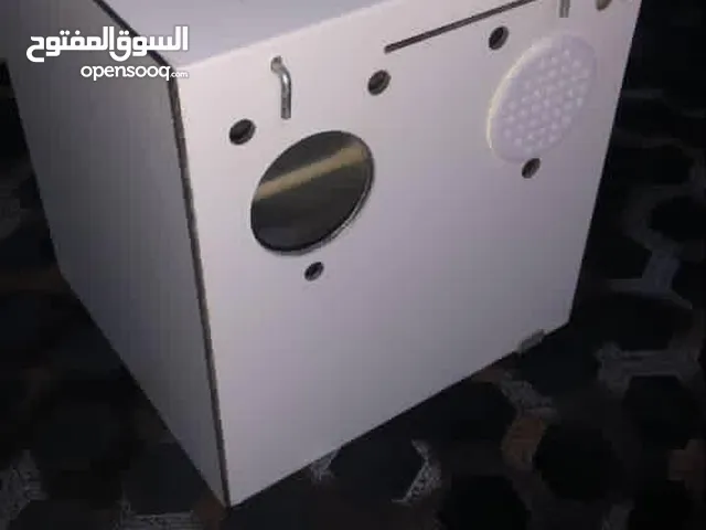 توفر حضانات لبيع متوفر كميه  الطول 25 والعرض 21 سنتي عندي قريب 50 حضانات صفار بي النايلون متعهم