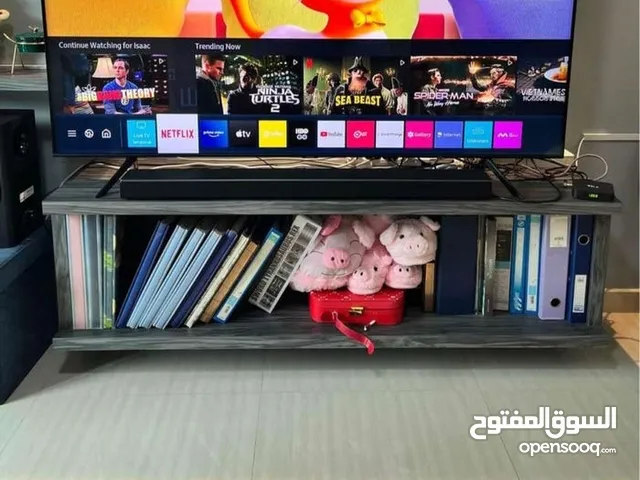 للبيع شاشه samsung QLED Q60C 65 inch شاشه استخدام شهر جميع اغراضها وكرتونتها معها