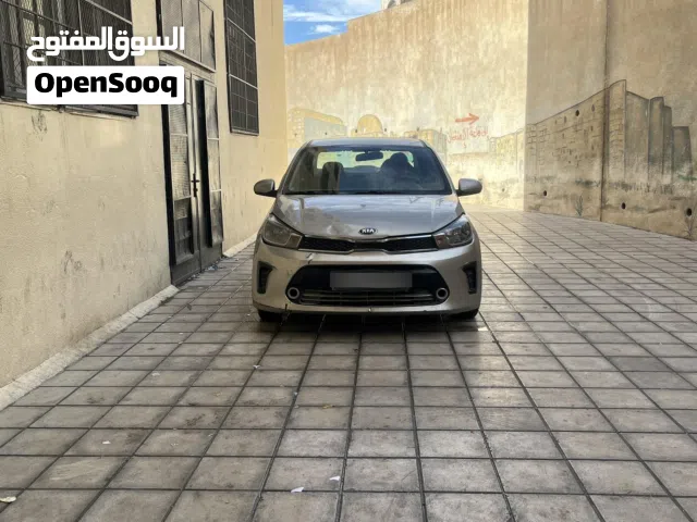 2020 Kia Pegas Standard