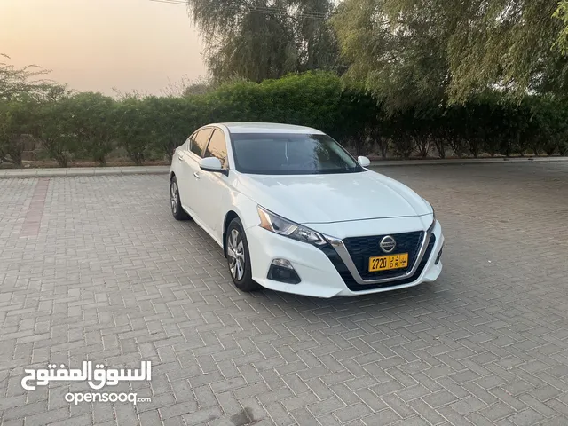 Used Nissan Altima in Muscat