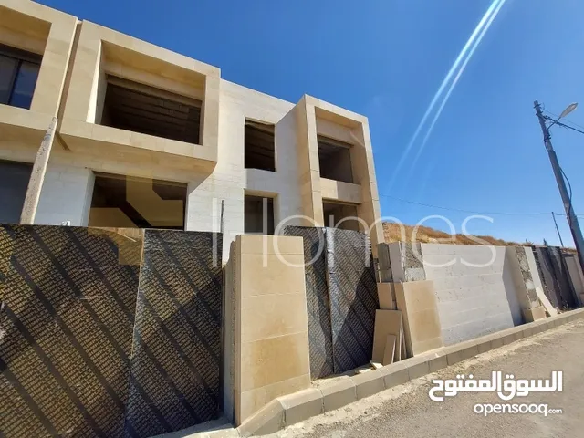 450 m2 4 Bedrooms Villa for Sale in Amman Al-Fuhais