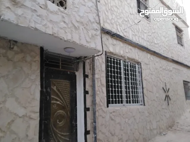 138 m2 4 Bedrooms Townhouse for Sale in Zarqa Awajan