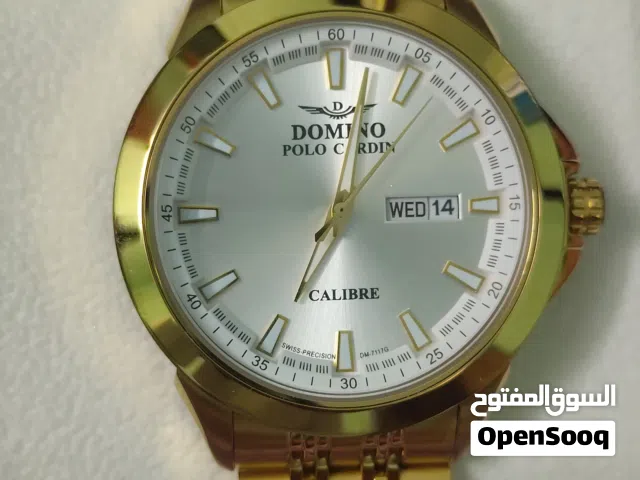 ساعة يد اللون الذهبي