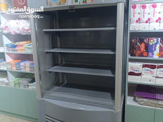 تلاجة عرض للبيع