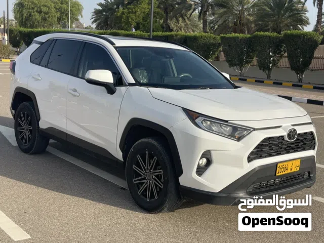 2019 Toyota RAV 4 XLE