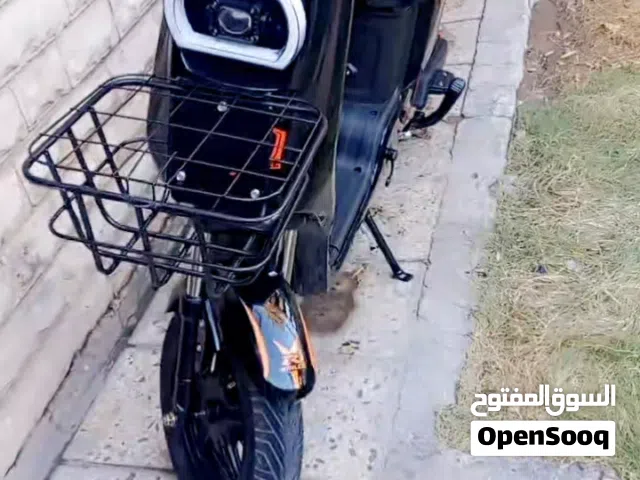 دراجه شحن R8