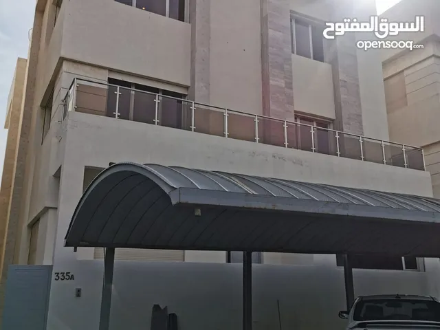 200 m2 3 Bedrooms Apartments for Rent in Al Ahmadi Hadiya