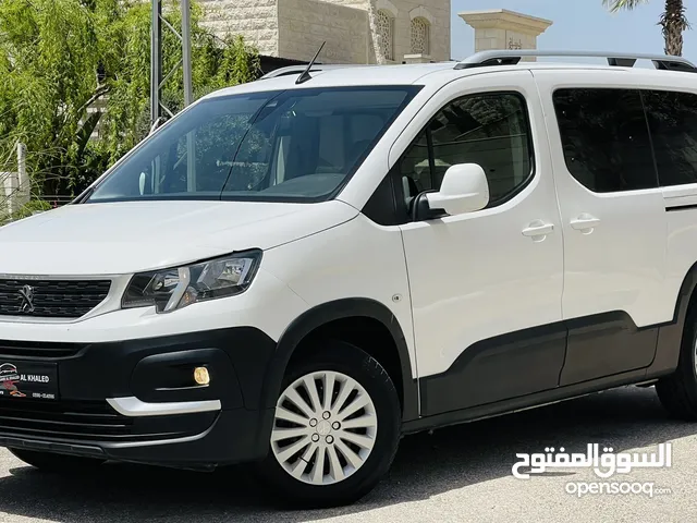 Peugeot Rifter 2019 in Ramallah and Al-Bireh