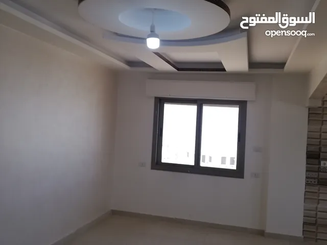 145m2 3 Bedrooms Apartments for Sale in Zarqa Al Zarqa Al Jadeedeh