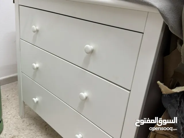 غرفة نوم اطفال نضيفة جداً بحالة الوكالة