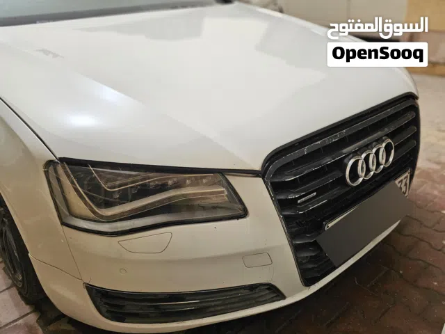 2011 أودي A8 A8 L