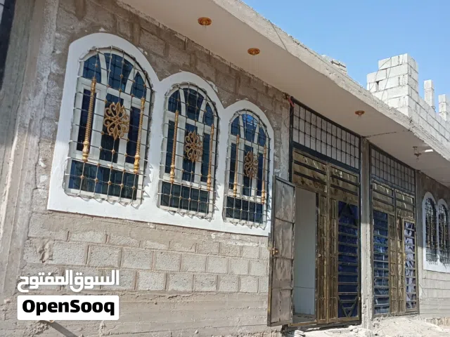 بيت للبيع مسلح هردي قواعد وعمدان يبعد عن الزفلت 30 متر عرطه جدا