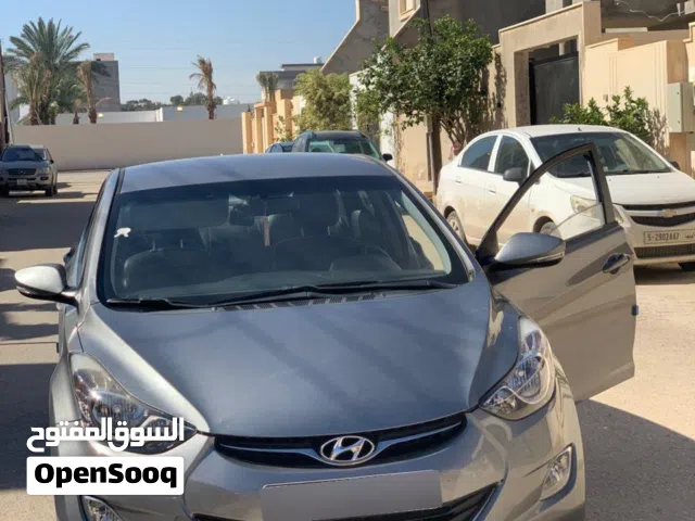 2010 هيونداي افانتي Limited