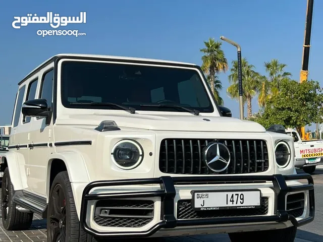 SUV Mercedes Benz in Dubai