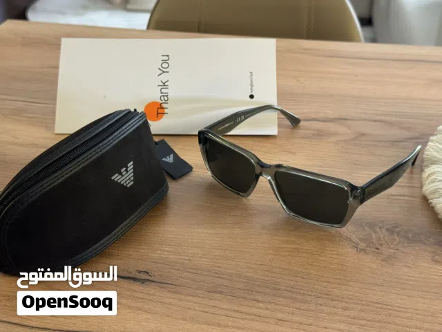 Emporio Armani بحالة الوكالة اصلية وموجود فاتورتها