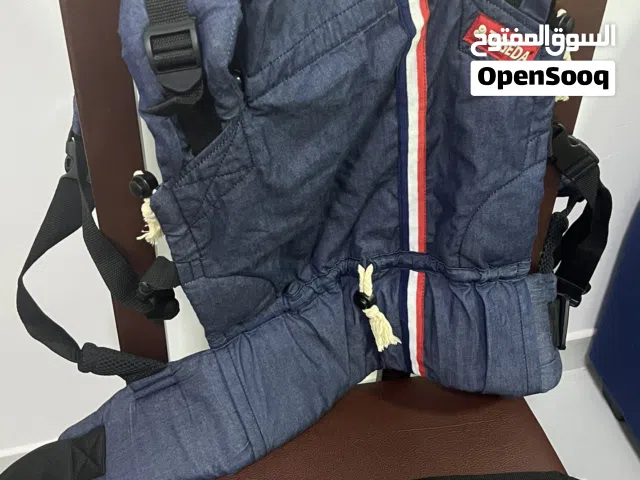 حاملة أطفال