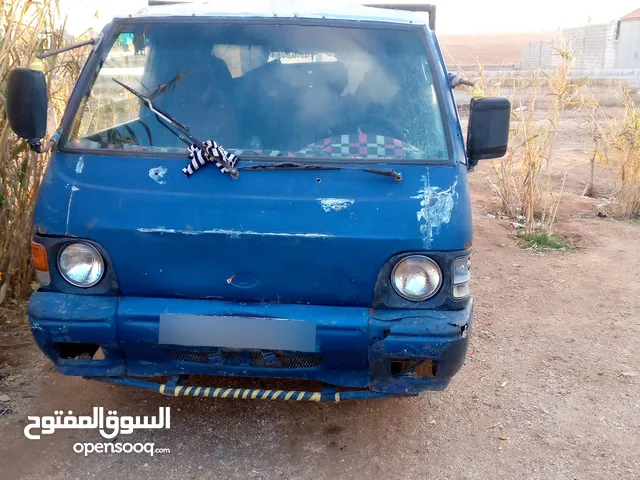 Used Hyundai H 100 in Mafraq