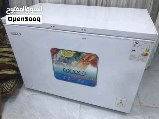 مجمدة اونكس 14 قدم جديدة غير مستعملة