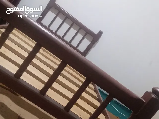 سرير مستعمل