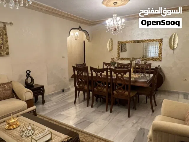 شقة للبيع من المالك مباشرة طابق ثاني مساحة 165م2 حي نايفة - الهاشمي الشمالي قرب مستشفى الامير حمزة