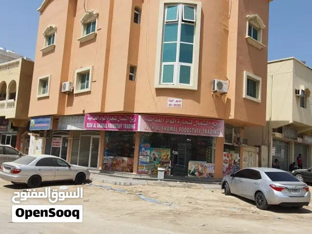 يصلح نشاط تجاري موقع مميز مكيف متوفر  good location in ajman