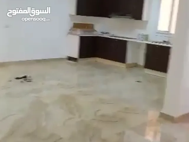 135 m2 3 Bedrooms Apartments for Rent in Tripoli Zanatah