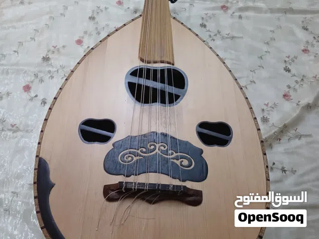 عود احترافى صوت مميز خامات ممتازه
