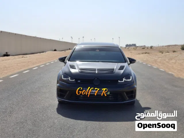 2017 فولكسفاغن جولف R Standard