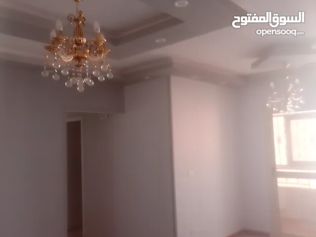 90 m2 3 Bedrooms Apartments for Sale in Giza 6th of October