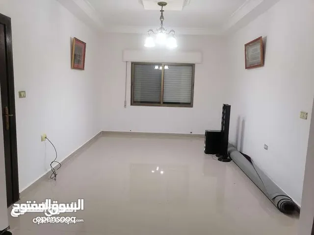132m2 3 Bedrooms Apartments for Sale in Amman Hay Al Rahmanieh