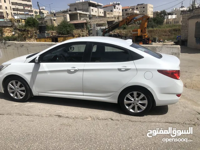 Hyundai Accent 2015 in Hebron